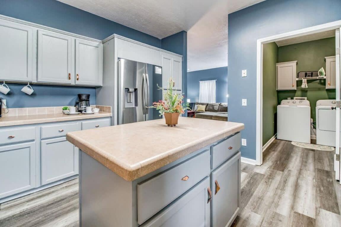 Cam'S Coastal Cottage- Nas Pensacola, Close To Beach Luaran gambar