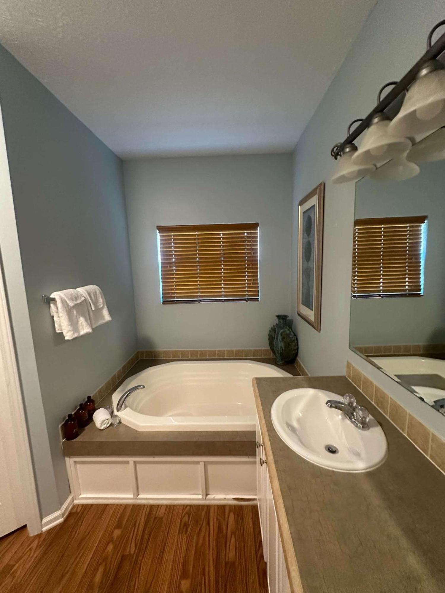 Cam'S Coastal Cottage- Nas Pensacola, Close To Beach Luaran gambar
